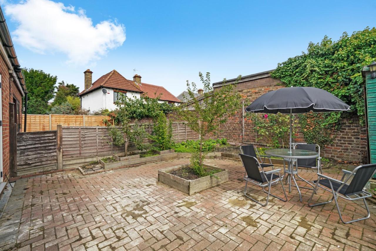 하몬드스워스 Boutique Heathrow Studio'S - Parking - Garden 아파트 외부 사진